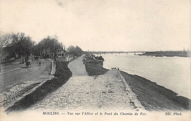 MOULINS vue sur l'allier et le pont du chemin de fer