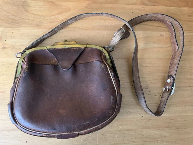 Ancienne sacoche en cuir véritable, parfait état ! (D'occasion) à