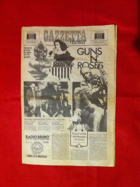 Guns n’ Roses / Giornale concerto Modena 1993 + biglietto - Raro -Da Collezione-