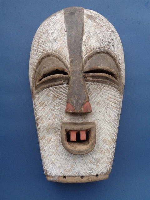 african tribal art a splendid  Mask  Sonye Kifwebe 48 cm Songue Songwe vintage