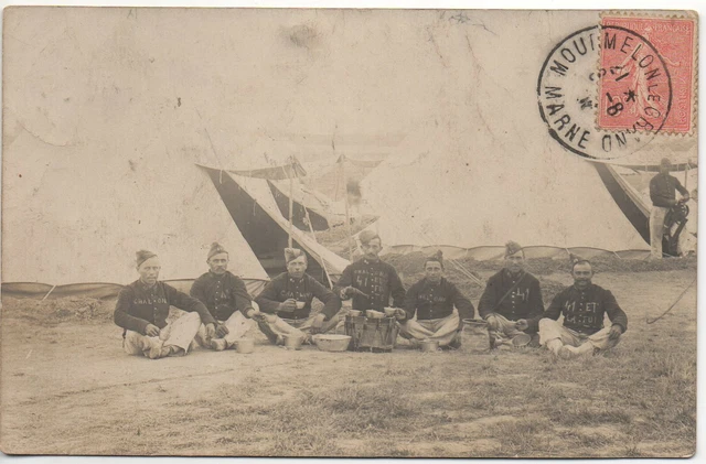 CHALONS SUR MARNE - Marne - CPA 51 - Vie MILITAIRE - le camp - CARTE PHOTO