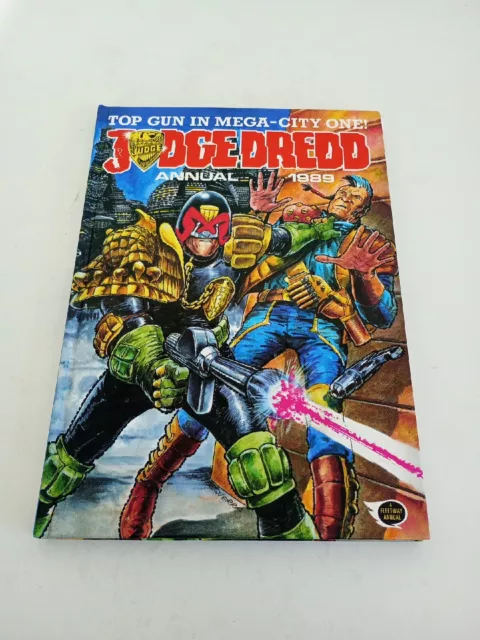 Judge Dredd Annual 1989 Fleetway unclipped puzzles not done Good Condition