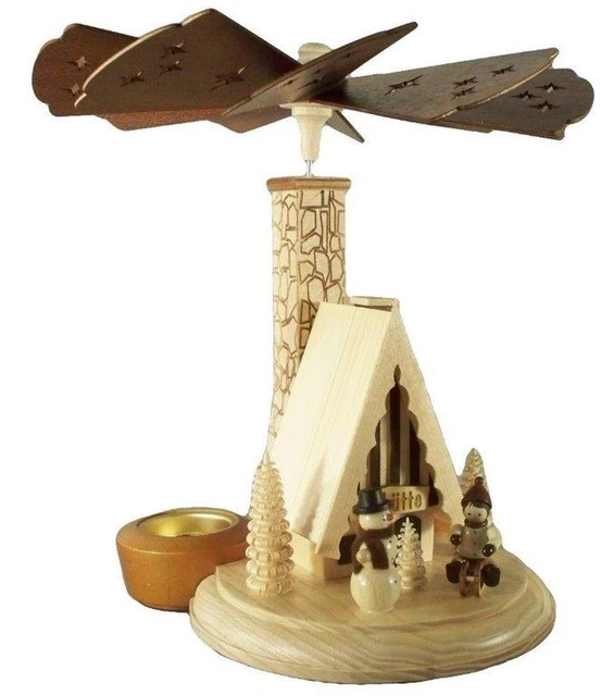 Grande Pyramide de Noël en bois des Monts Métallifères - Superbe Grande Pyramide de Noël en bois des Monts Métallifères - Superbe