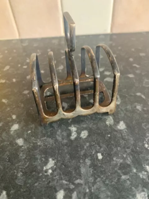 Goldsmiths & Co Newcastle silver plated toast rack