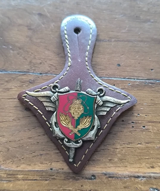 INSIGNE DU SERVICE DES ESSENCES 1ère ARMEE FRANCAISE ALLEMAGNE 1945