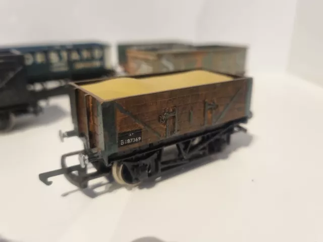 Rake Of 7x Hornby Triang & Dapol Weathered OO Coal / Ore Wagons 3