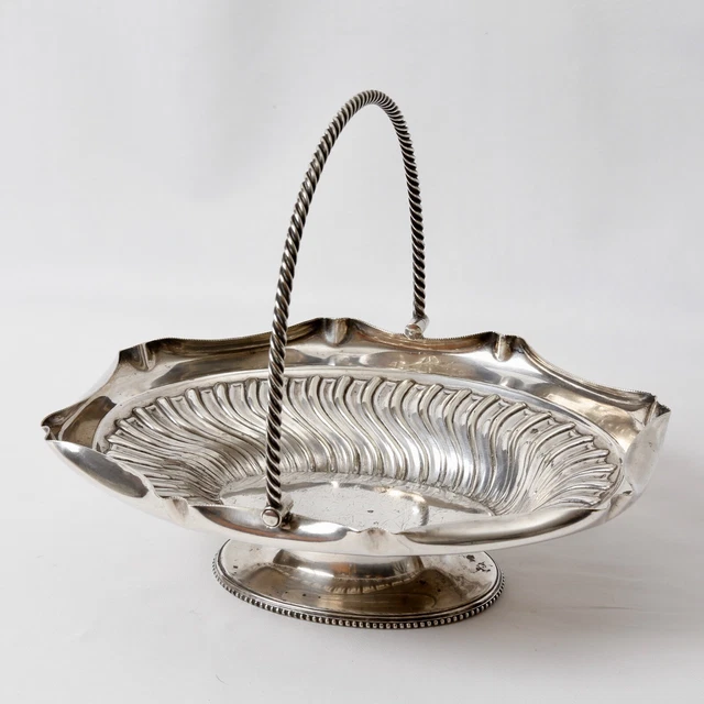 SILVER PLATE DISH SWING HANDLE RICHARD RICHARDSON SHEFFIELD c.1885 10in L