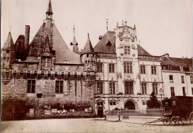 France, Saumur, l&#039;Hôtel de Ville Vintage print, tirage d&#039;époque,   T