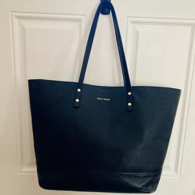 Cole Haan Palermo Black Pebbled Leather Shoulder Shopper Tote Bag Magnetic Close