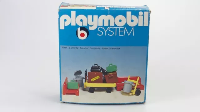 Playmobil System Klicky - 3206 Reise-Zubehör Gepäckwagen Bank Koffer Kisten OVP