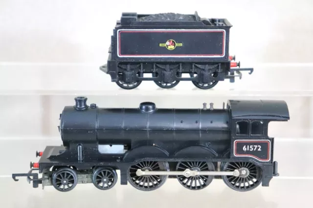 Triang Hornby R150S Fumée Br Noir 4-6-0 Classe B12 Locomotive 61572 De