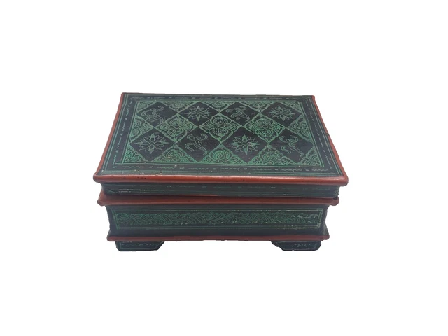 Vintage Burmese Betel Nut Lacquer Box 2