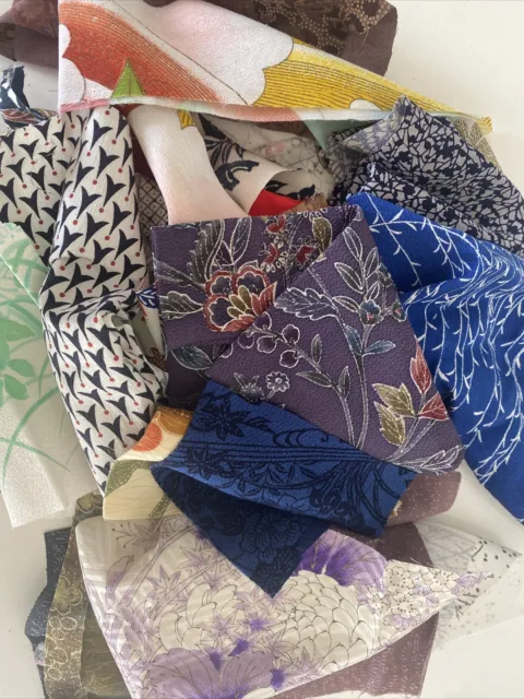 Vintage Japanese Silk Kimono Fabric Remnants, scraps, Quilting Lot 700 Aus Stock