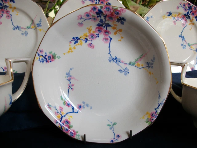 ROYAL WINTON GRIMWADES-#9758- OCTRON/AJAX (c.1930's) SOUP BOWL(s)- GREAT!!