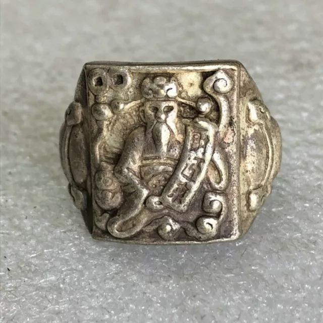 Chinese Old Wealth Tibetan Silver Carving God of Wealth Ring