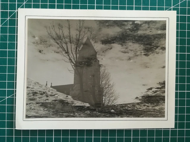 DD129 PHOTO TBE circa 1950 17x12cm Landscape place unknown church and trees