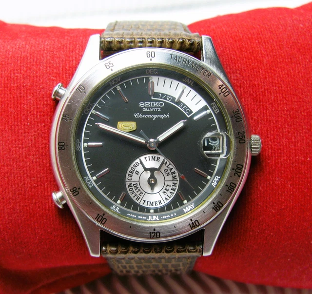Montre Bracelet Douglas Homme Ancienne Avec Date Et Chrono - Occasion