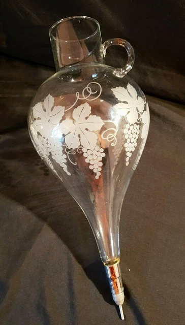 Vaso antiguo decantador de vino con corte decorativo ventilador de vino muy decorativo (J701)