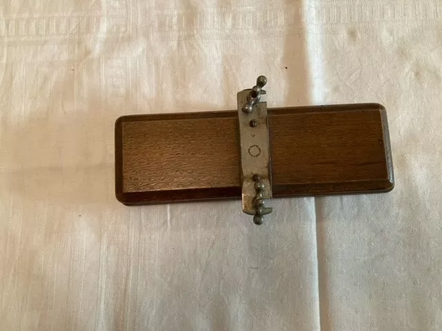 Vintage Flower Or Tie Press