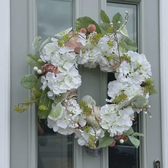 Large 65cm Artificial Faux Fake White and Pink Flower Door Wreath