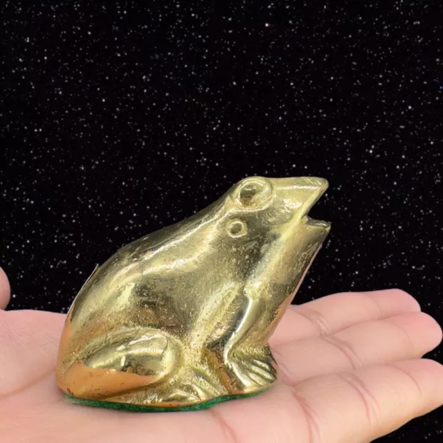 1980s Brass Metal Frog Toad Figurine Made In Taiwan Paperweight Figurine Vintage