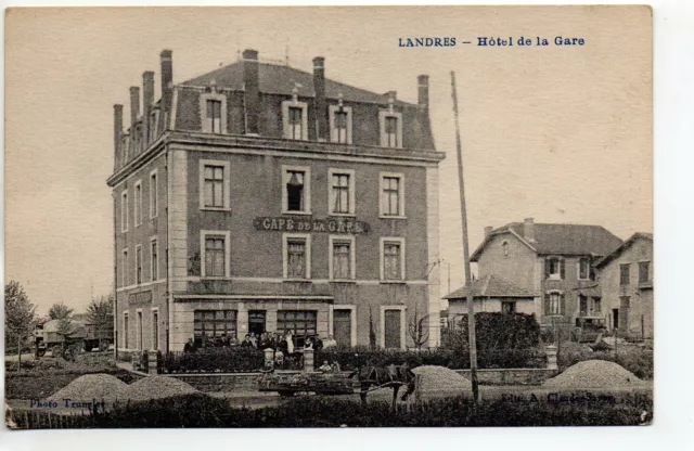 LANDRES - Meurthe et Moselle - CPA 54 - le café Hotel de la Gare