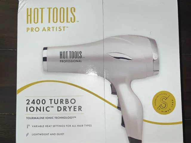 HOT TOOLS Pro Artist 2400 Turbo Ionic Dryer MODEL HT7015D