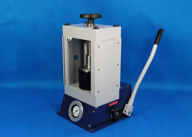 SMALL HYDRAULIC LABORATORY PRESS 15t / # G W2D 6799 £1,045.42 - PicClick UK
