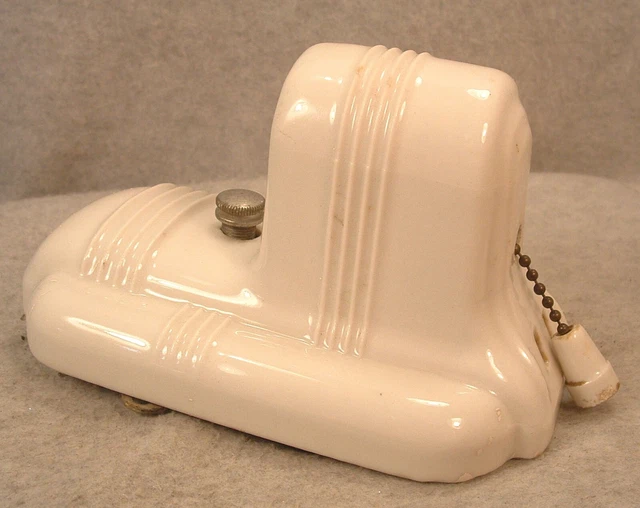 Vintage Art Deco White Porcelain Bathroom Wall Sconce Light Fixture