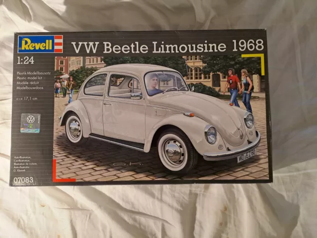 1/24 Revell VW BEETLE Limousine 1968