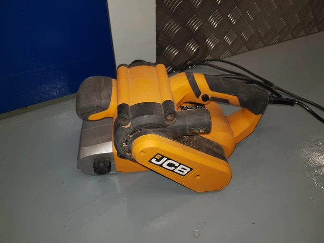 JCB BELT SANDER JCB BS900 900w 230 240V plus Assorted Sanding Belts 38.00 PicClick UK