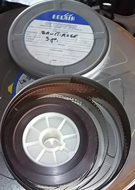 Icône de bobine de film sur fond blanc | Vecteur Premium