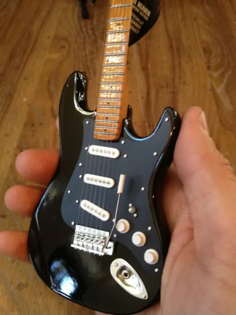 Pink Floyd David Gilmour Guitar Black Fender Strat Collectible Mini Guitar