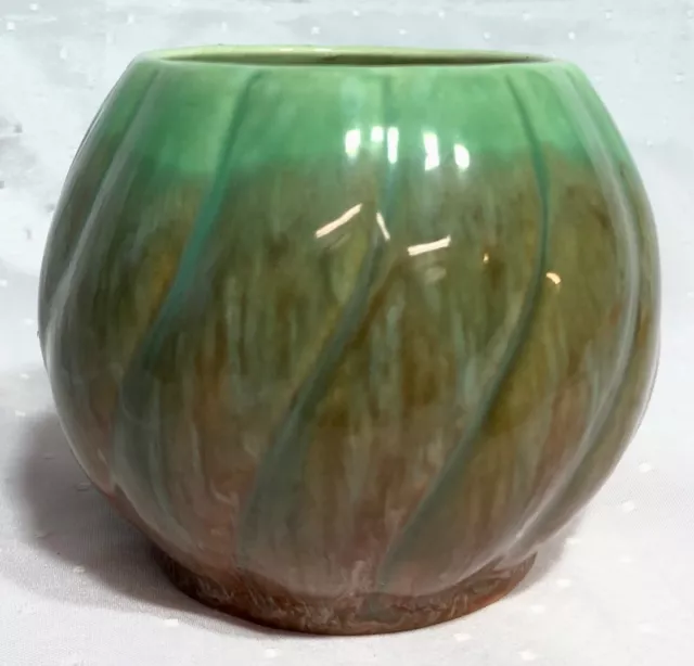 Vintage / Retro  Australian Diana Vase. Globe / Ball Swirl,  Green & Brown.