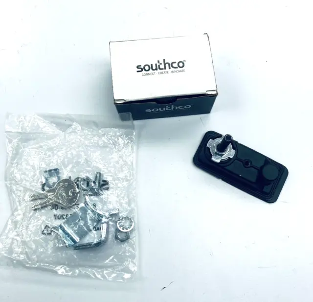 Unused Southco 62-42-151-2 Compression Latch W/ Key