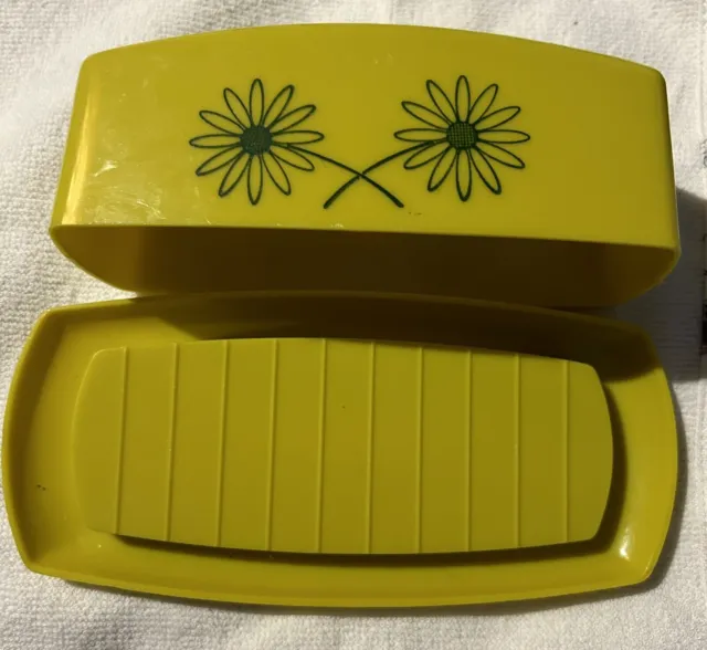 Vintage plastic mid century butter dish yellow and green