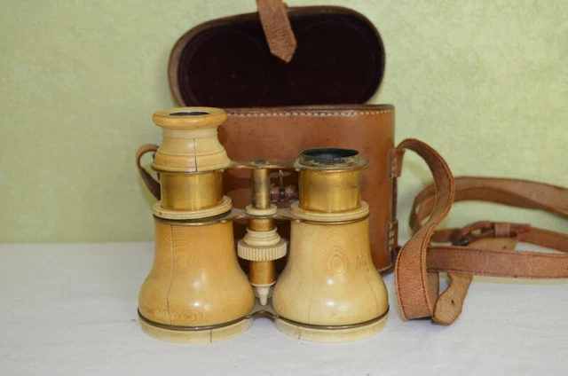PAIRE DE JUMELLES KINFOT 12 x 50 avec boite EUR 15,00 - FR