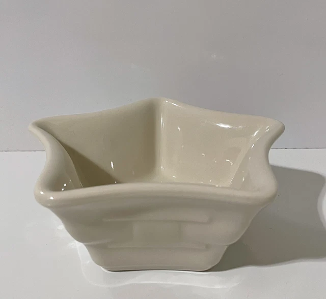 Longaberger Pottery Woven Traditions Small Star Dish Heirloom Ivory Made In USA