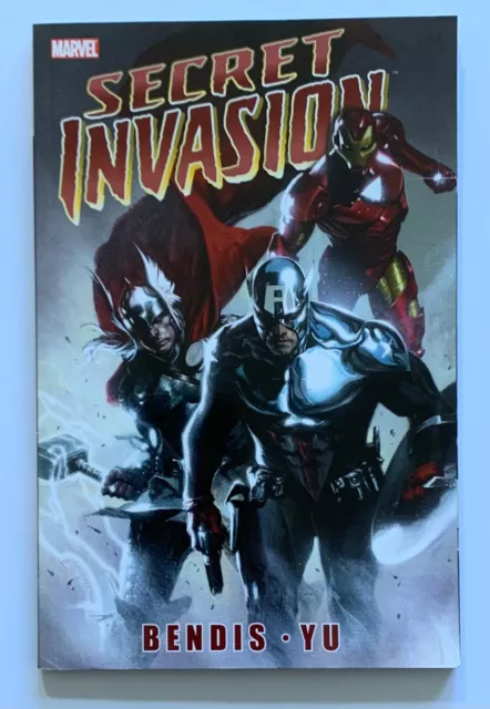 Secret Invasion GN, TPB 1st print (Marvel 2009) VF condition. Collects #1 - 8