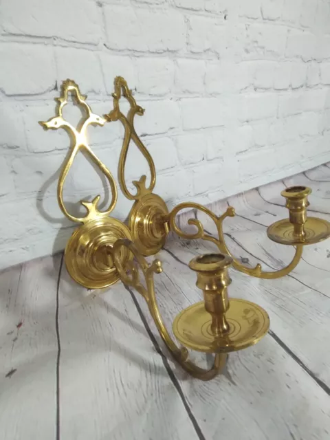 Vintage Pair Of Colonial Style Brass Candle Sconces Candelabras Wall Hanging