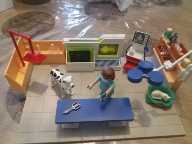 Playmobil City Life 5530 Chirurgien vétérinaire et salle d'opération -  Playmobil - Achat & prix