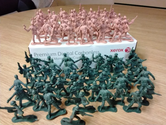 Toy Soldier Bundle Army Men Plastic