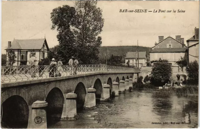 CPA BAR-sur-SEINE Le Pont sur la Seine Aube (100906)