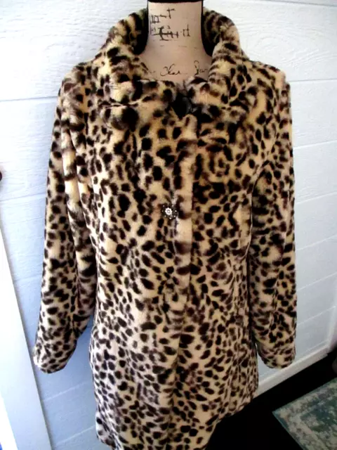 Women's  Me Jane Leopard Print Faux Fur Super Soft Coat Jacket Size M