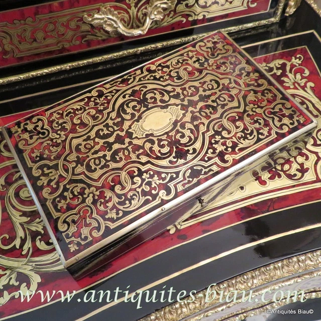 ANCIENNE GRANDE BOÎTE Coffret bois marqueterie Epoque XIXème Charles X ANCIENNE GRANDE BOÎTE Coffret bois marqueterie Epoque XIXème Charles X