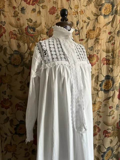 Antique Victorian White Cotton & Lace Nightgown