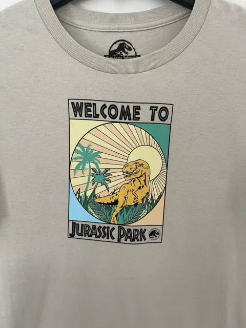 Jurassic Park T-Shirt Men’s Size S Beige With Figures New Without Tags