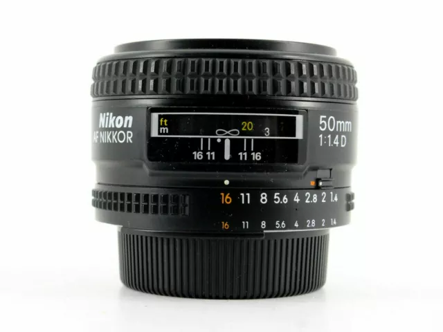 Nikon AF Nikkor Objektiv 50 mm f/1,4D