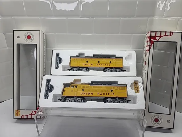 Stewart Hobbies Kato HO Scale F3 A B Diesel Loco Union Pacific 8510 8511 UP