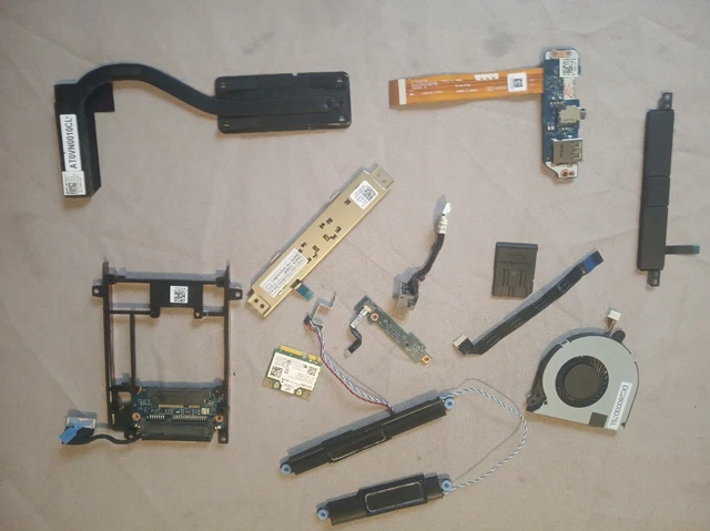 Lot De Pièces Dell Latitude E5470 P62G – Boîtier Complet Reconditionné